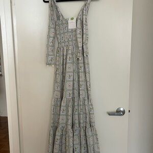 Capittana - Elegant Patterned Maxi Dress